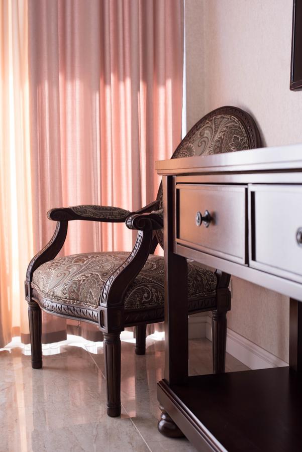 Hotel Cheluskintsev Гагра Екстер'єр фото
