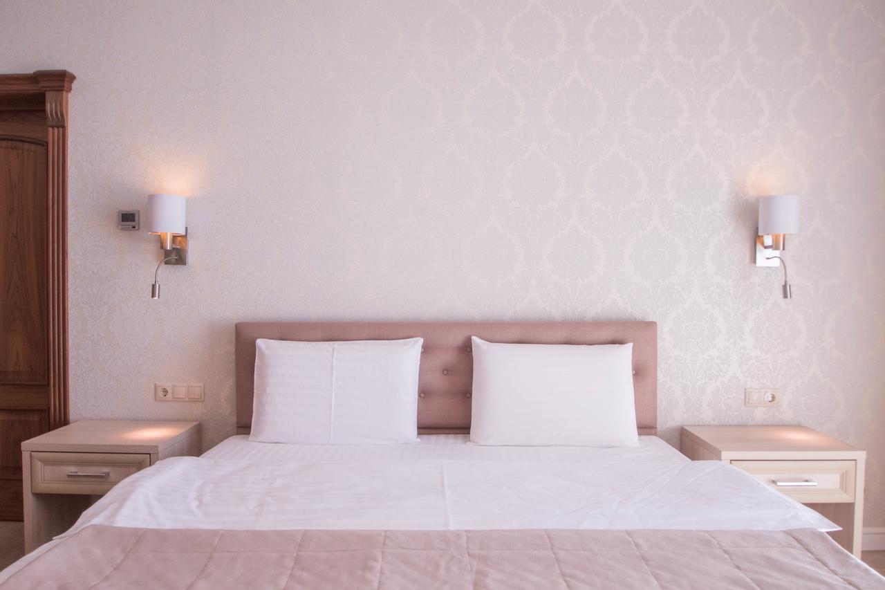 Hotel Cheluskintsev Гагра Екстер'єр фото